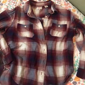 Levi boyfriend tee button up flannel